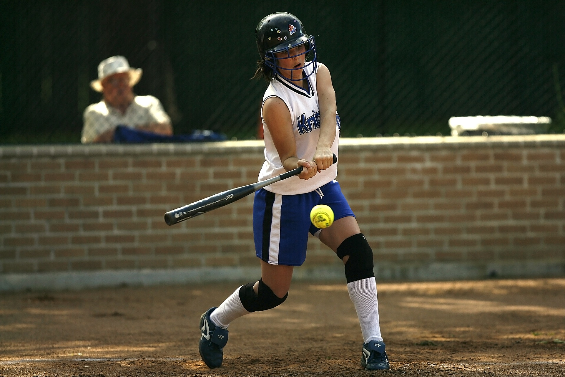 Read more about the article Advantages of Playing in Softball Tournaments