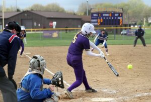Read more about the article Creating a Winning Mindset: Mental Preparation for Softball Tournaments
